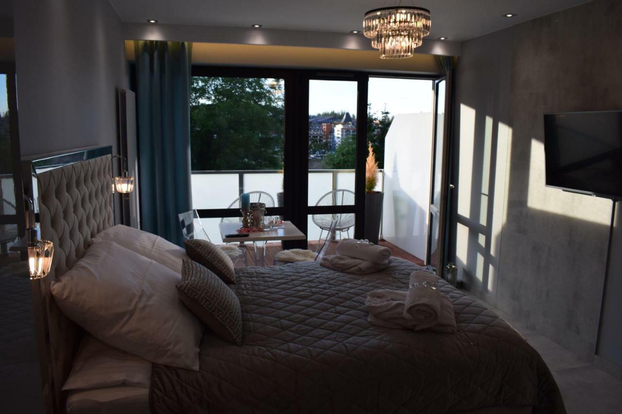 Apartament Silence Triventi Cristal カルパッチ エクステリア 写真