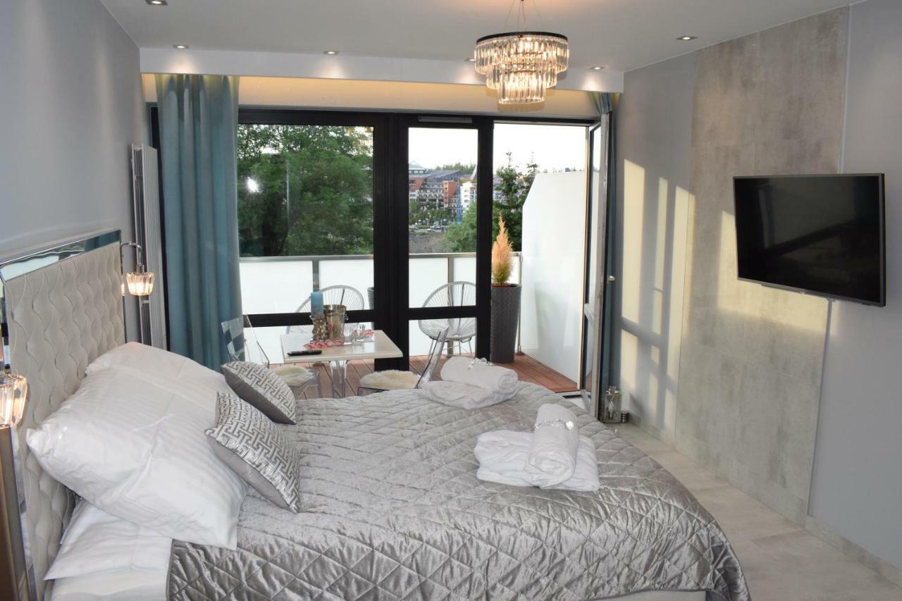 Apartament Silence Triventi Cristal カルパッチ エクステリア 写真
