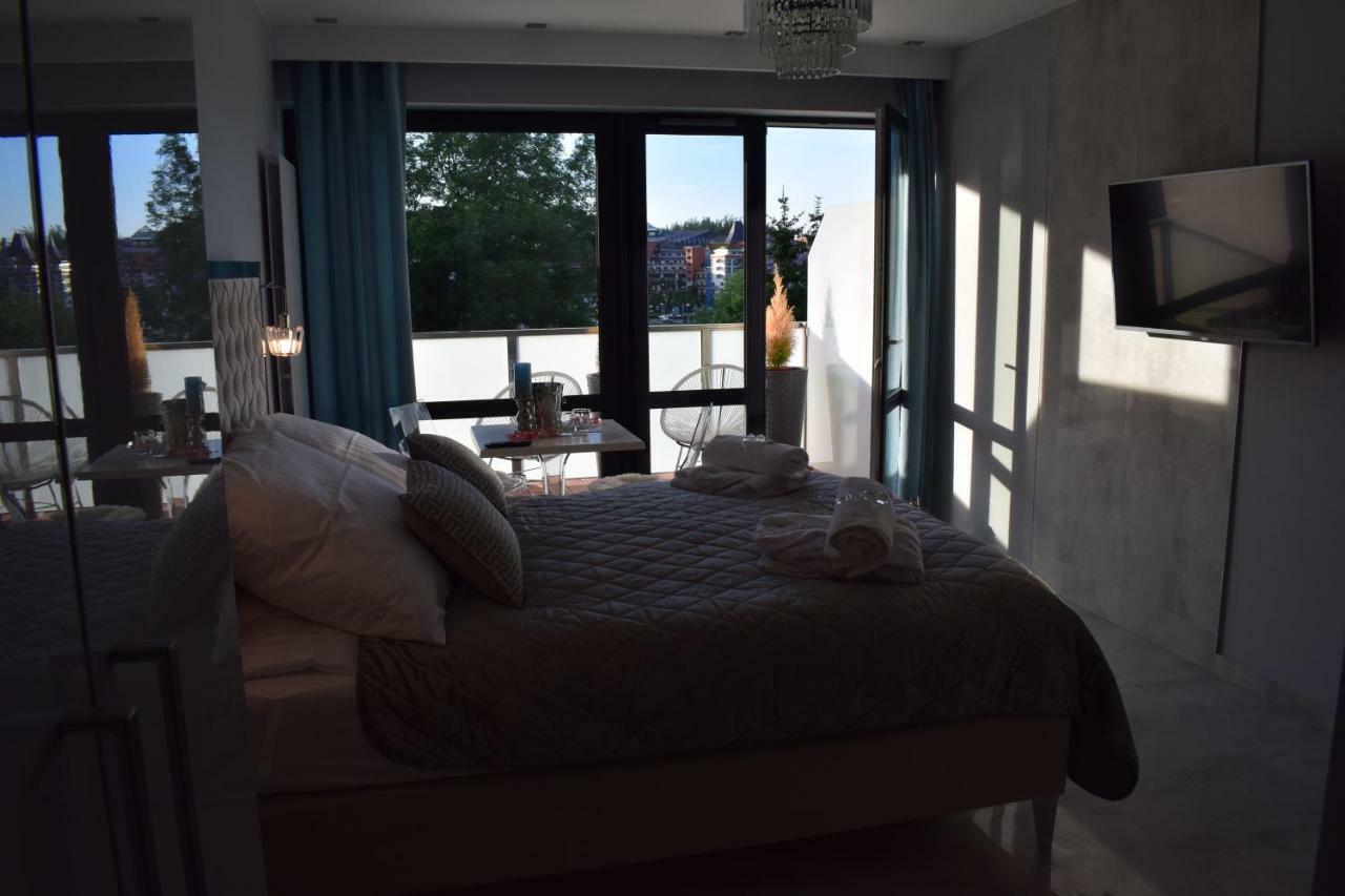Apartament Silence Triventi Cristal カルパッチ エクステリア 写真